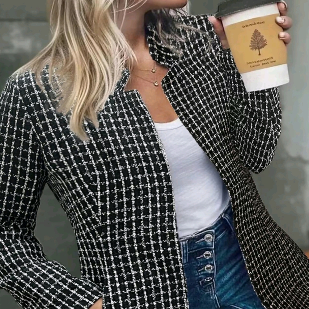 Chic Black and White Tweed Blazer